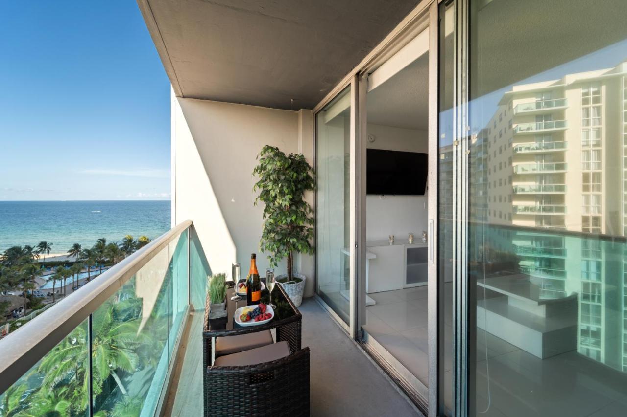 Luxury Beachfront Condo Private Beach Access, Pool & Game Room!!! Hollywood Exterior photo